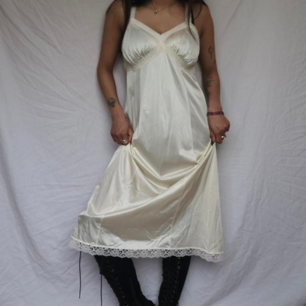 Vintage Creamy Adorable Lace Slip Dress
